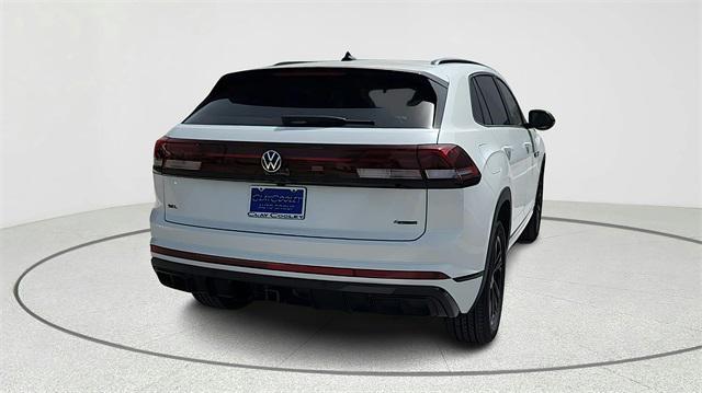 new 2025 Volkswagen Atlas Cross Sport car, priced at $45,900