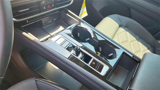 new 2025 Volkswagen Atlas car, priced at $42,414