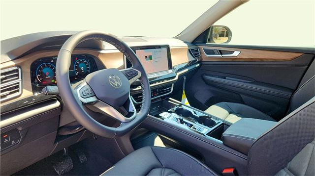 new 2025 Volkswagen Atlas car, priced at $42,414