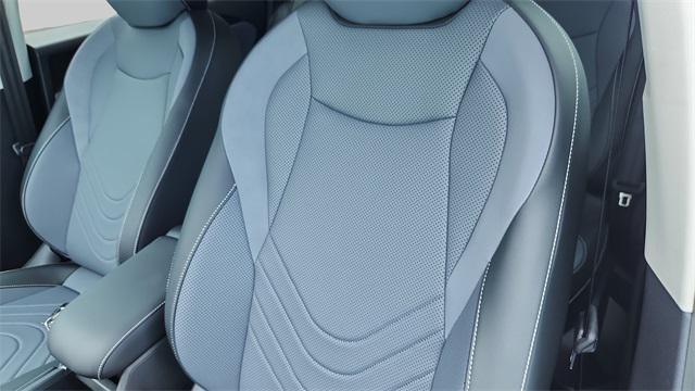 new 2025 Volkswagen Tiguan car, priced at $32,800