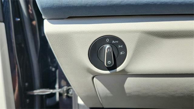 new 2025 Volkswagen Jetta car, priced at $26,620