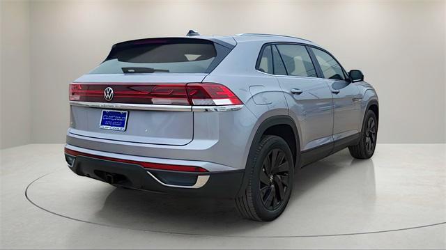 new 2025 Volkswagen Atlas Cross Sport car, priced at $41,764