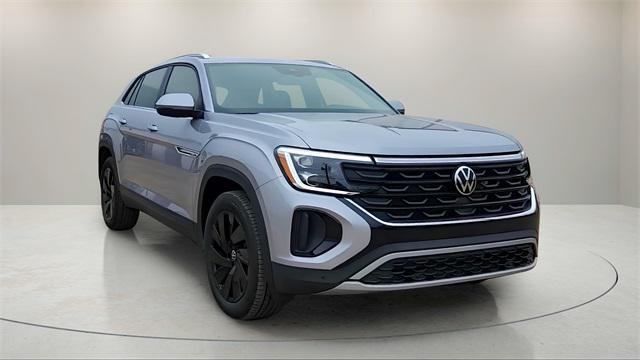 new 2025 Volkswagen Atlas Cross Sport car, priced at $42,550