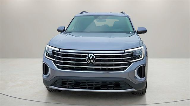 new 2025 Volkswagen Atlas car, priced at $42,241