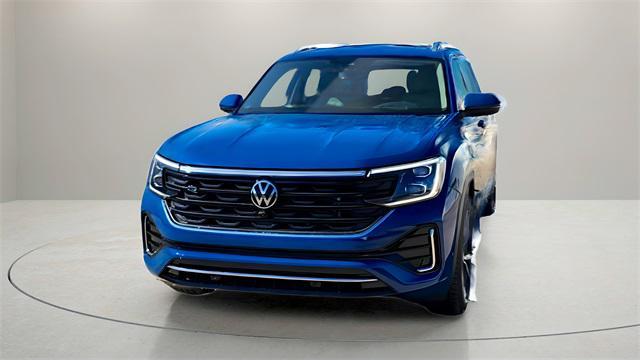 new 2025 Volkswagen Atlas car, priced at $53,455