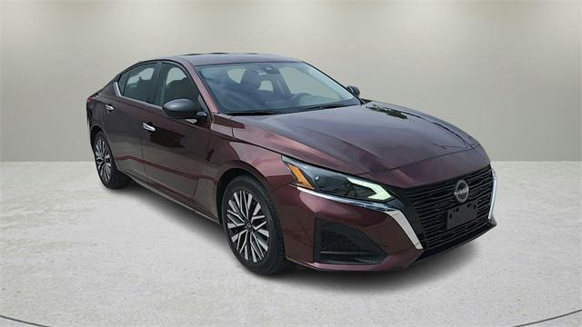 used 2024 Nissan Altima car, priced at $23,252