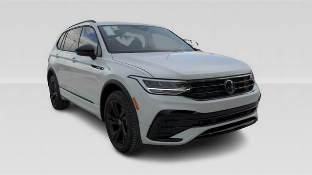 new 2024 Volkswagen Tiguan car, priced at $30,722