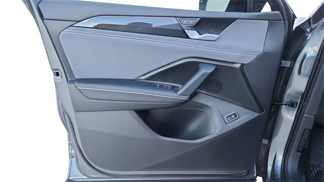 new 2026 Volkswagen Tiguan car, priced at $36,086