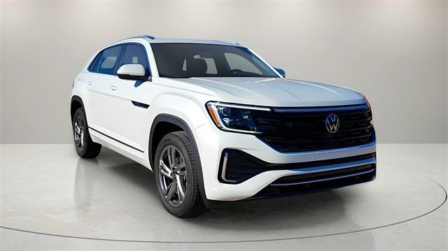 new 2024 Volkswagen Atlas Cross Sport car, priced at $47,051