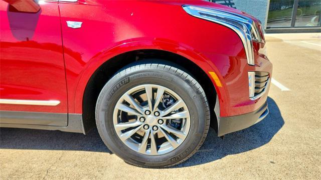 used 2021 Cadillac XT5 car, priced at $28,518