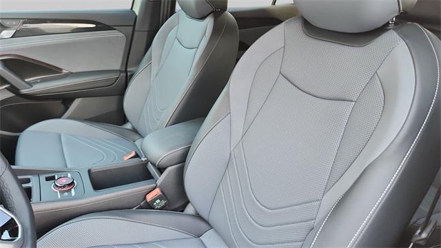 new 2025 Volkswagen Tiguan car, priced at $36,940