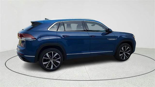 new 2025 Volkswagen Atlas Cross Sport car, priced at $50,435