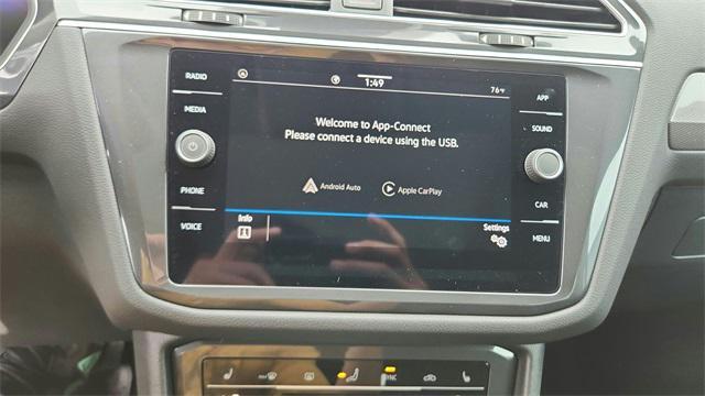 new 2024 Volkswagen Tiguan car, priced at $29,500