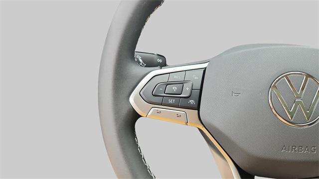 new 2024 Volkswagen Tiguan car, priced at $29,500