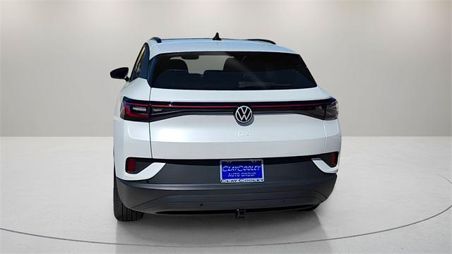 new 2025 Volkswagen ID.4 car, priced at $51,631