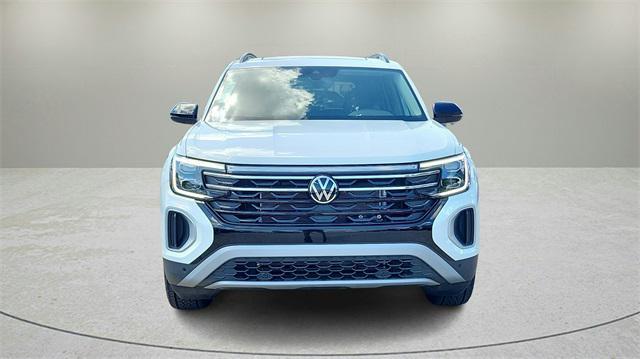 new 2025 Volkswagen Atlas car, priced at $46,555