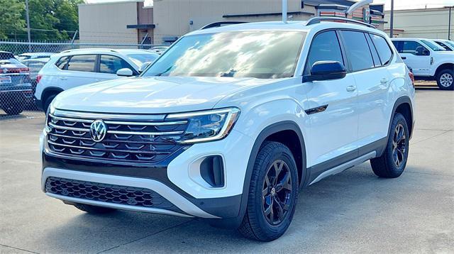 new 2025 Volkswagen Atlas car, priced at $46,555