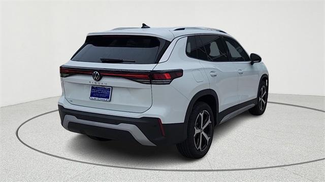 new 2025 Volkswagen Tiguan car, priced at $31,682