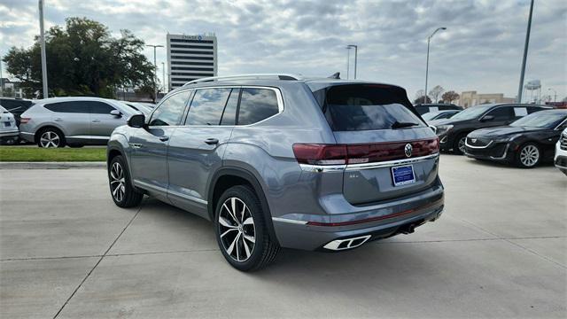 new 2025 Volkswagen Atlas car, priced at $52,222