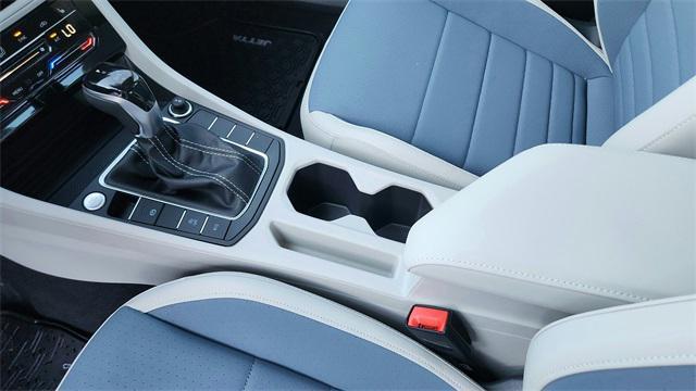 new 2025 Volkswagen Jetta car, priced at $27,541