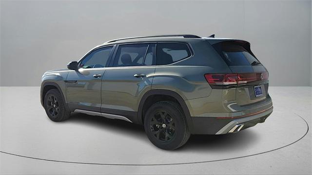 new 2025 Volkswagen Atlas car, priced at $44,502