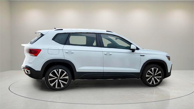 new 2024 Volkswagen Taos car, priced at $29,255