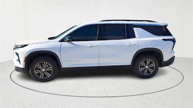used 2024 Chevrolet Traverse car, priced at $37,998