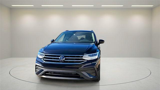 new 2024 Volkswagen Tiguan car, priced at $26,489