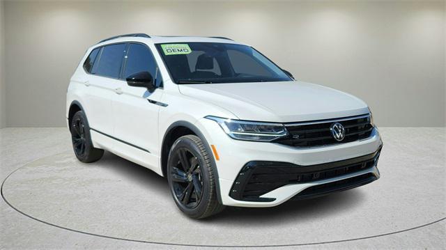 new 2024 Volkswagen Tiguan car, priced at $33,448