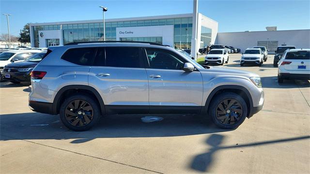 new 2025 Volkswagen Atlas car, priced at $43,555