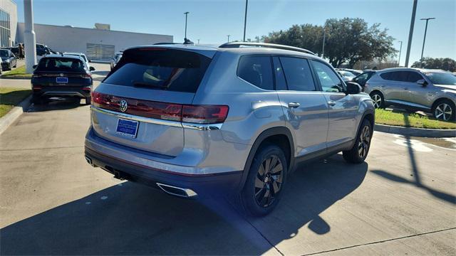 new 2025 Volkswagen Atlas car, priced at $43,555