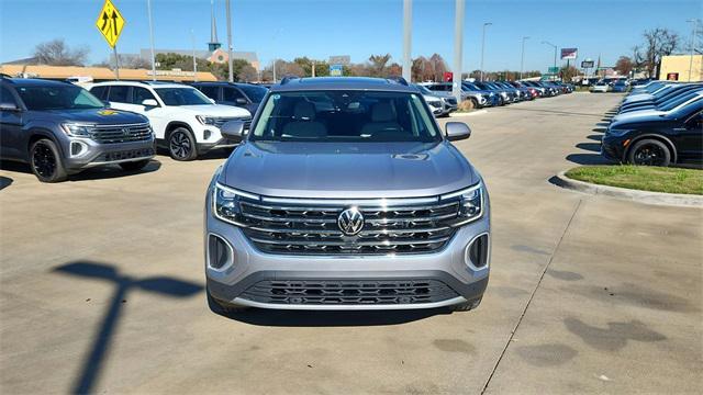 new 2025 Volkswagen Atlas car, priced at $43,555