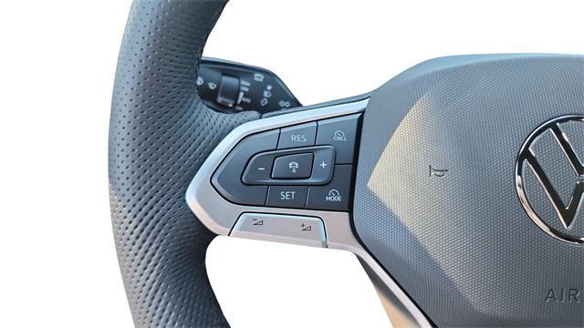 new 2025 Volkswagen Tiguan car, priced at $35,846