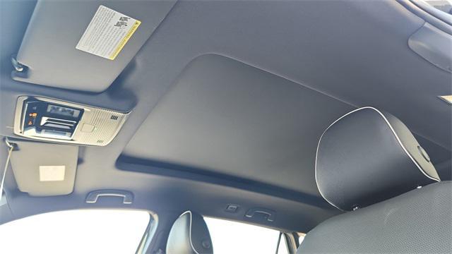 new 2026 Volkswagen Atlas Cross Sport car, priced at $55,886