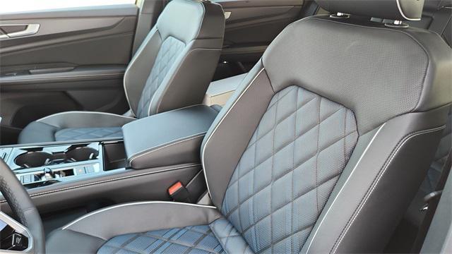 new 2026 Volkswagen Atlas Cross Sport car, priced at $55,886