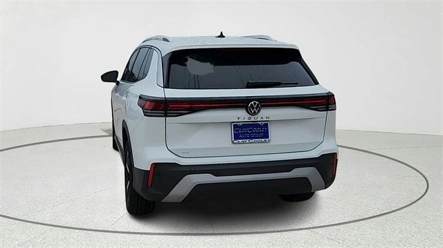 new 2025 Volkswagen Tiguan car, priced at $31,682