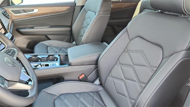 new 2026 Volkswagen Atlas car, priced at $46,436