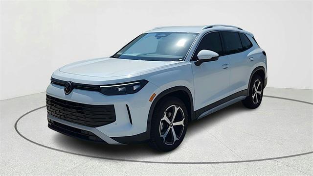 new 2025 Volkswagen Tiguan car, priced at $32,672
