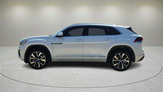 new 2024 Volkswagen Atlas Cross Sport car, priced at $50,611