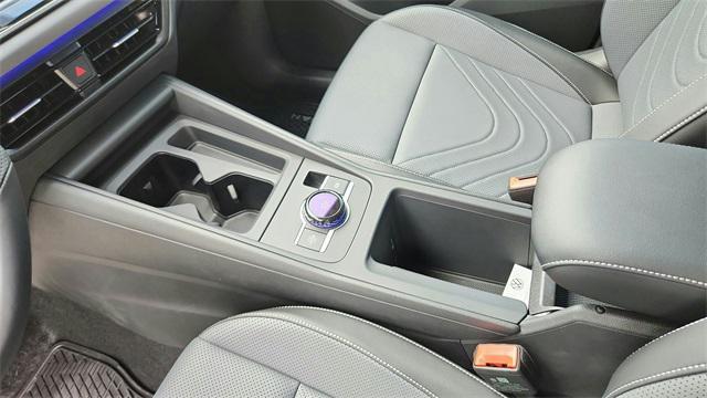 new 2025 Volkswagen Tiguan car, priced at $36,667