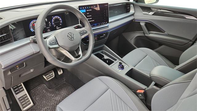 new 2025 Volkswagen Tiguan car, priced at $36,667