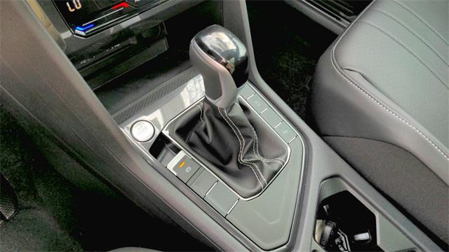 new 2024 Volkswagen Tiguan car, priced at $31,085