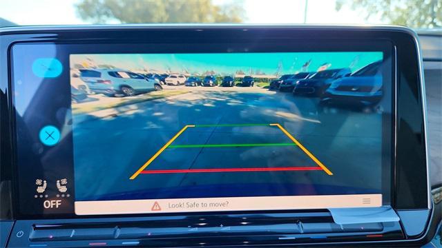 new 2025 Volkswagen Atlas car, priced at $39,697