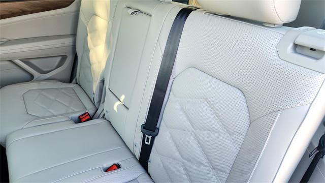 new 2025 Volkswagen Atlas car, priced at $39,697