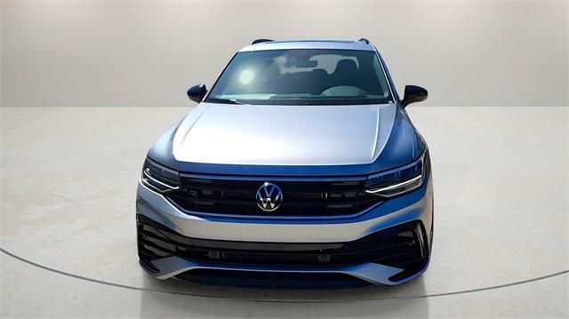 new 2024 Volkswagen Tiguan car, priced at $31,500