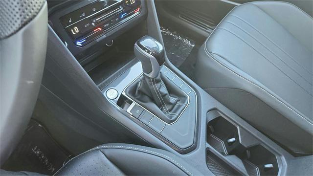 new 2024 Volkswagen Tiguan car, priced at $31,500