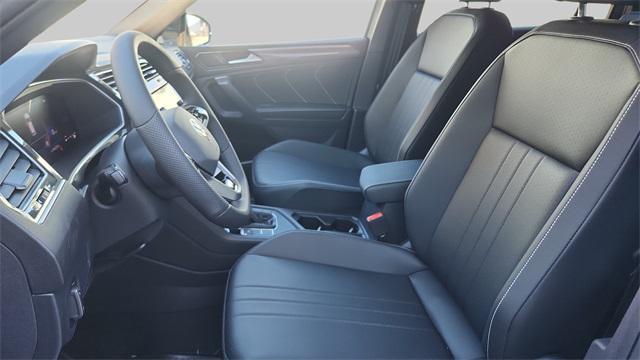 new 2024 Volkswagen Tiguan car, priced at $31,500