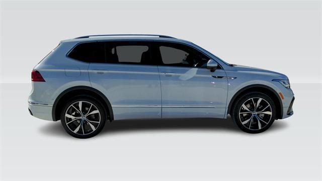 new 2024 Volkswagen Tiguan car, priced at $33,701