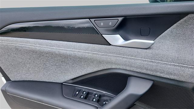 new 2025 Volkswagen Tiguan car, priced at $28,015