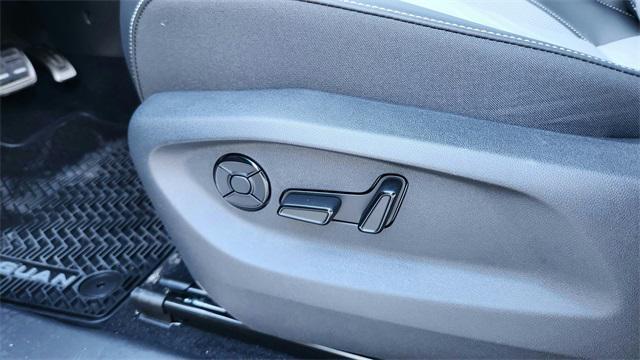new 2026 Volkswagen Tiguan car, priced at $39,726